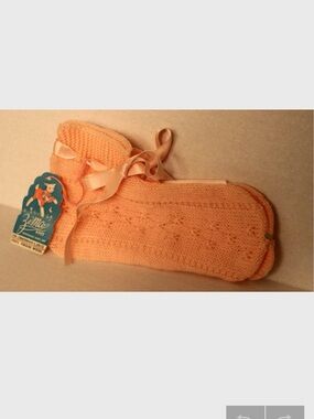 Pink Knit Slippers by Zimco Knit     100% Virgin Wool   Never Worn!